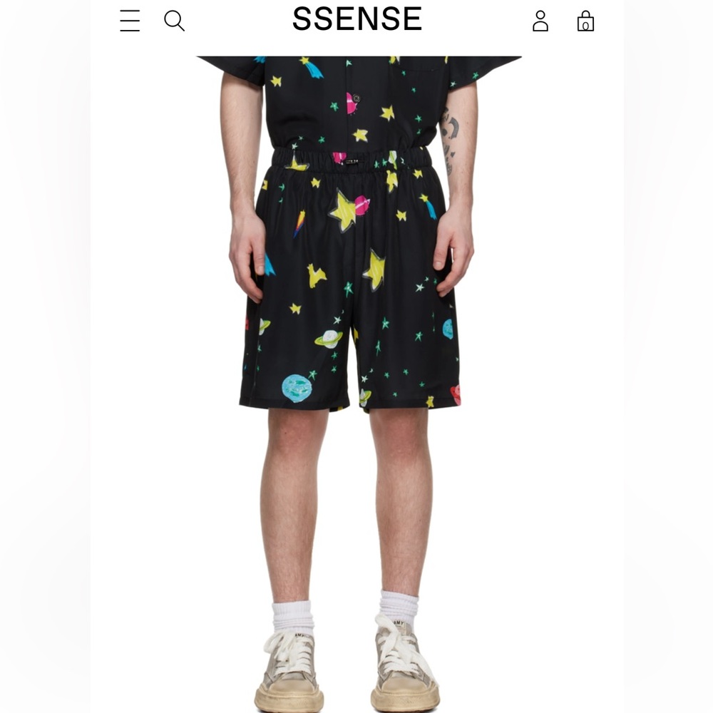 Kids worldwide Space Soft Short
Space Capsule
Adults
